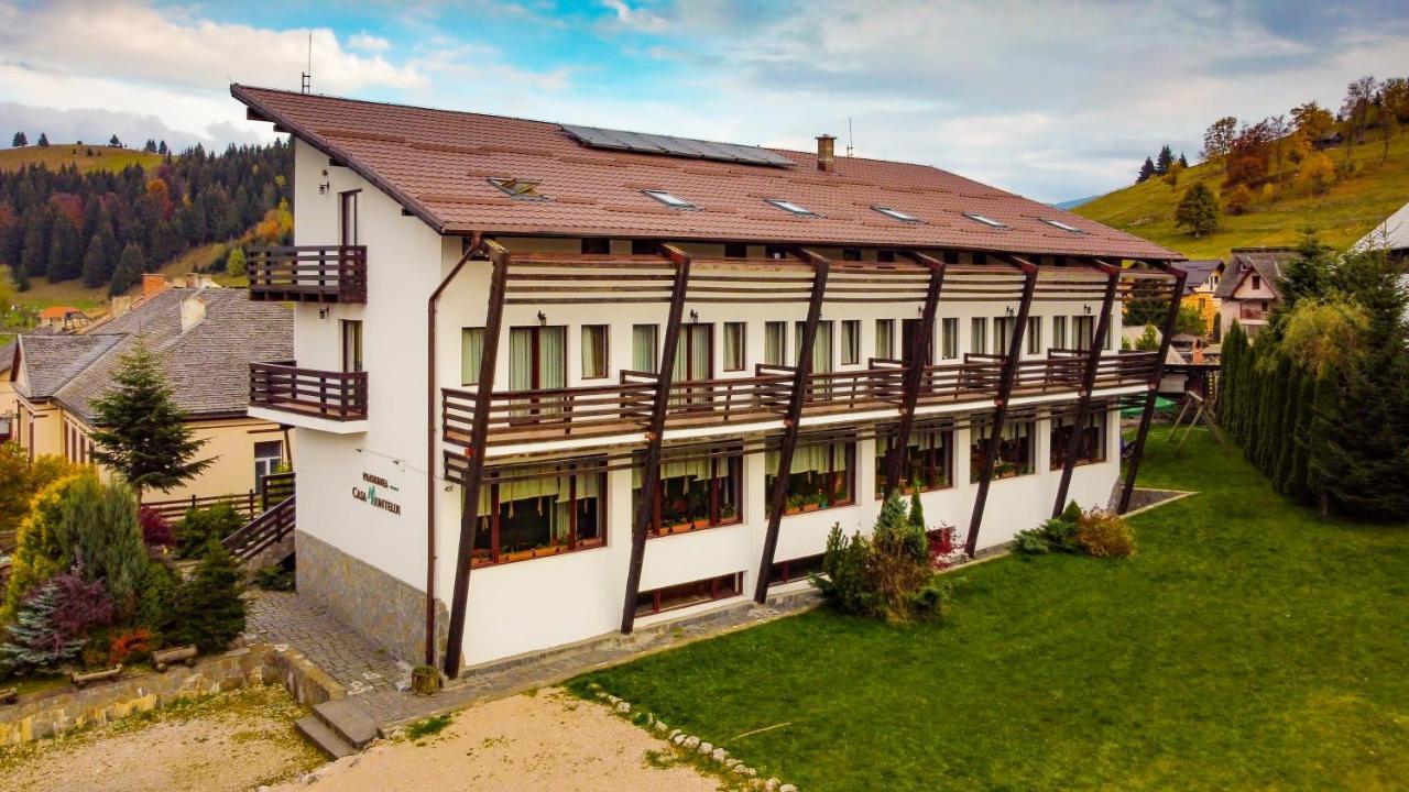 Casa Muntelui Hotel ฟุนดาตา ภายนอก รูปภาพ