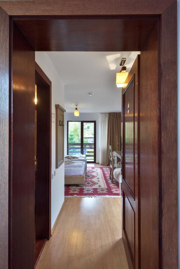 Casa Muntelui Hotel ฟุนดาตา ภายนอก รูปภาพ