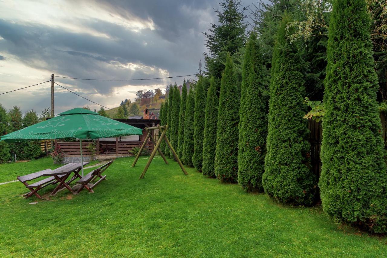 Casa Muntelui Hotel ฟุนดาตา ภายนอก รูปภาพ